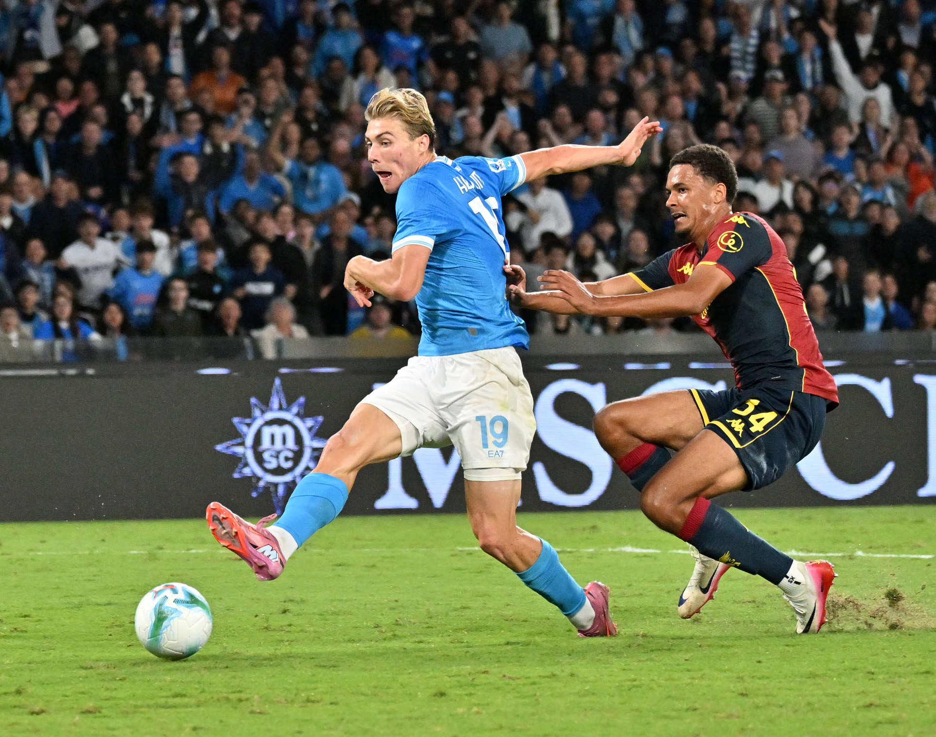 包含国际米兰发布备战花絮;转会期官宣签约;全明星赛任务艰巨;赛季目标并未改变的词条 包含国际米兰发布备战花絮;转会期官宣签约;全明星赛任务艰巨;赛季目标并未改变的词条